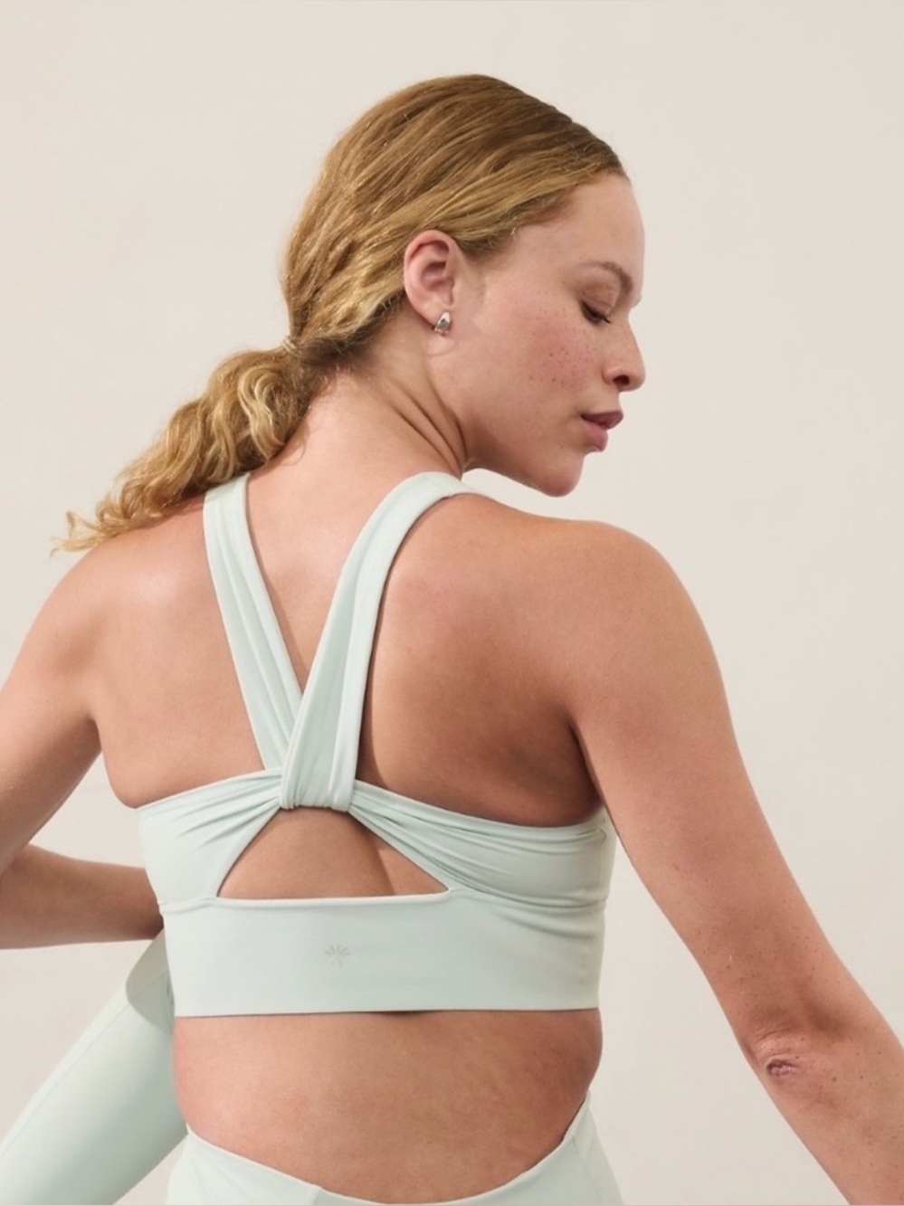 Athleta Warrior Longline Sports Bra Sz M D-DD